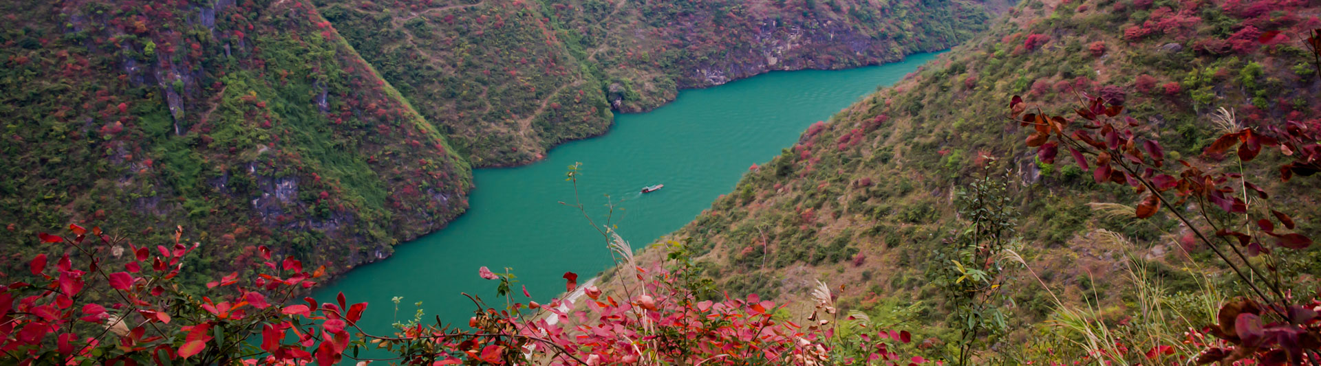 Yangtze river cruise destinations from Chongqing to Yichang